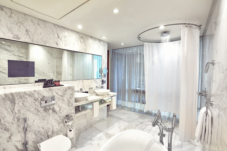 Bathroom 4, Media One Hotel, Dubai