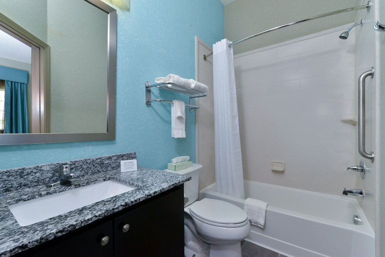 Bathroom, Hallmarc Studios, Jefferson