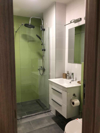 Bathroom 4, Hotel Story, Sarajevo