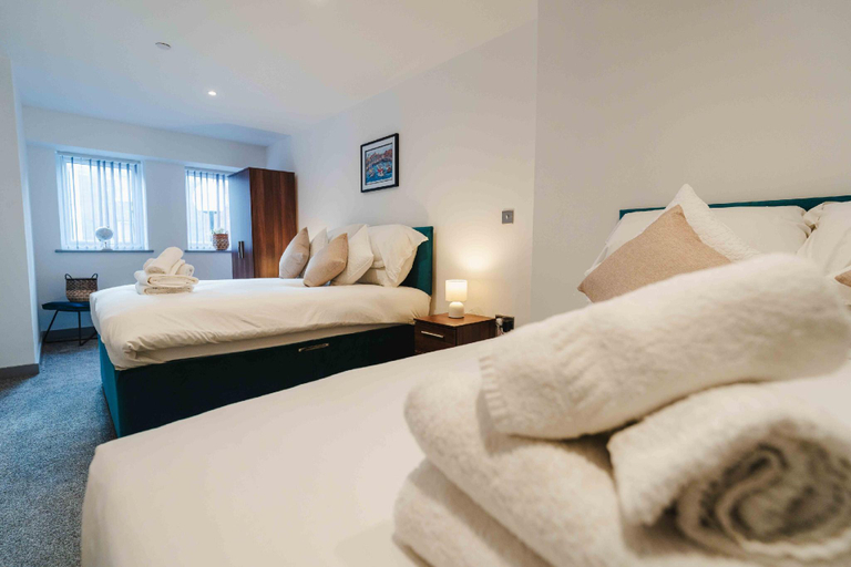 Others 3, George House Modern Apartments by VICHY, Kingston upon Hull