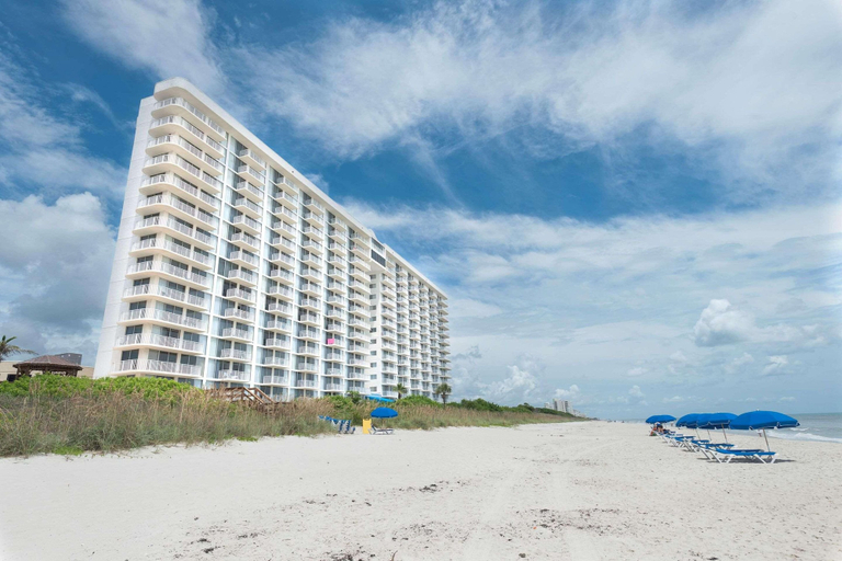 Exterior & Views 1, Radisson Suite Hotel Oceanfront, Brevard