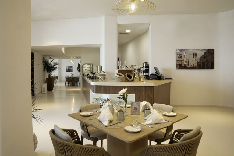 Food & Drinks 4, Mina Hotel and Residences, Doha