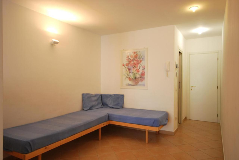 Others 3, Appartamenti Glicini da Luigi, Savona
