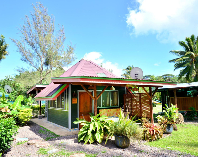 Others 4, Heimanarii's Lodge - Fare Miti