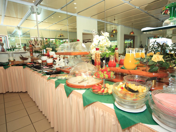 Food & Drinks 5, Hotel-Cafe Kampe, Segeberg