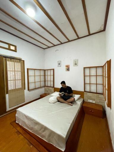 Bedroom 2, Nua Indah Hotel & Resto Wakatobi, Wakatobi