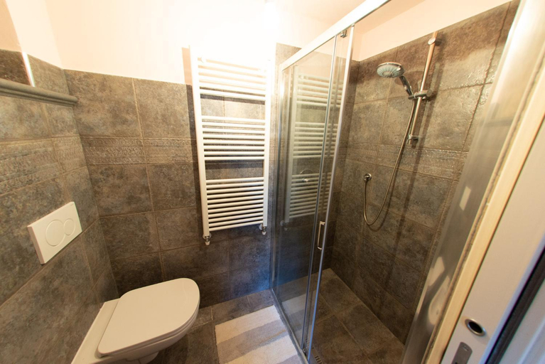 Others 5, La Beppa - Casa Vacanza, Massa Carrara