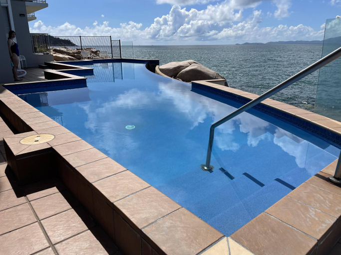 Sport & Beauty 3, 1 Bright Point Apartment 5102, Magnetic Island