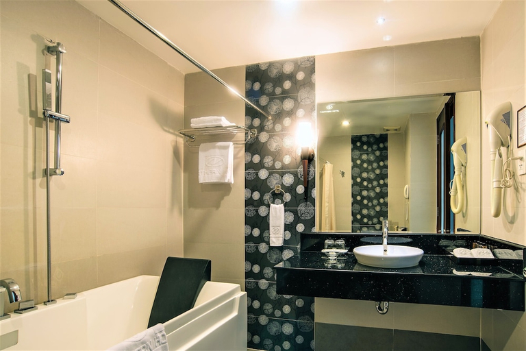 Bathroom 4, Northern Saigon Hotel, District 1