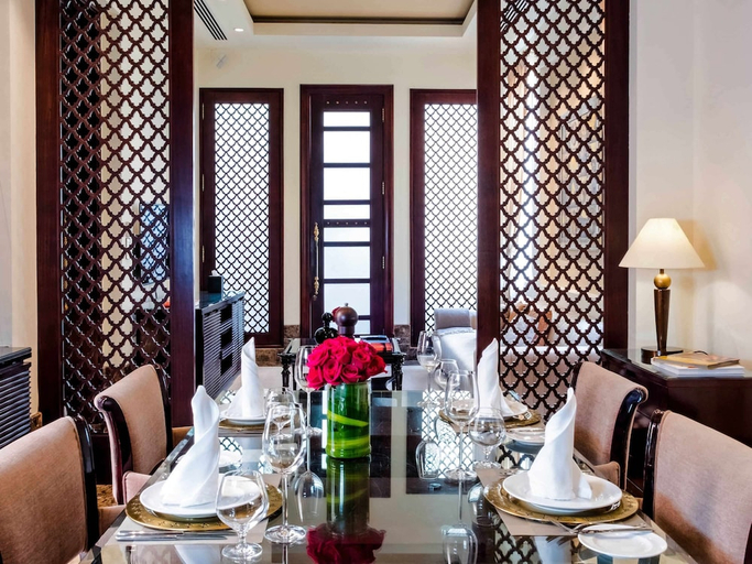 Food & Drinks 5, Raffles Al Areen Palace Bahrain, Zallaq