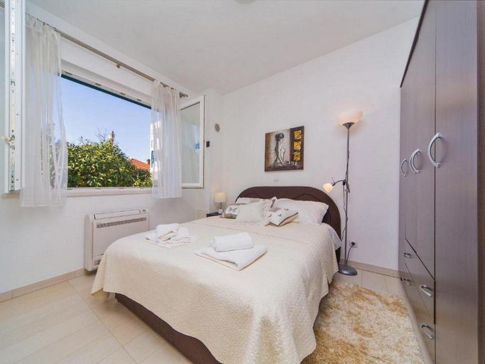 Bedroom 3, 4B Apartments, Dubrovnik