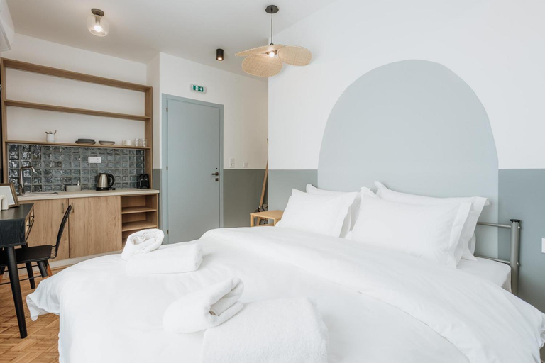 Others 4, Canvas Color Your Stay, Thessaly