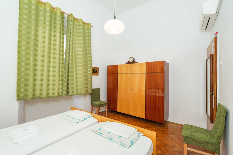 Bedroom 3, Two Stars Two Beds Downtown Apartment, Dubrovnik