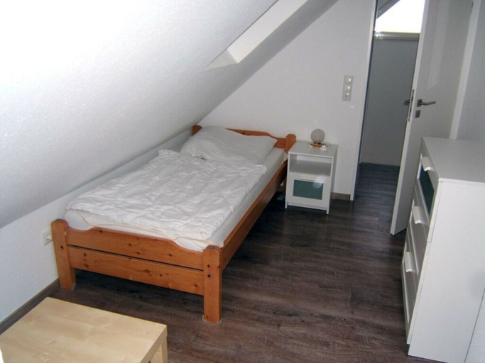 Room 4, Pommernweg 15 Merchant, Friesland