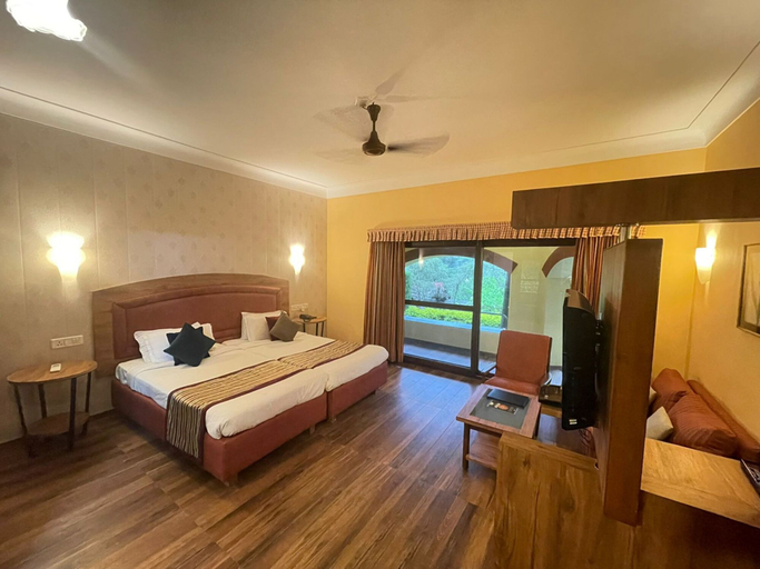 Bedroom 4, Cama Rajputana Club Resort, Sirohi