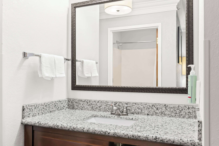 Bathroom 4, Best Western Slidell Hotel, Saint Tammany
