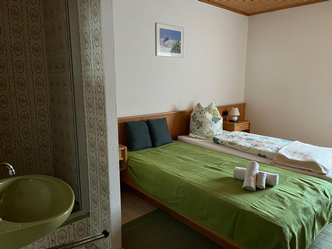 Bedroom 5, Lenche Gasthaus Neumayer, Südwestpfalz