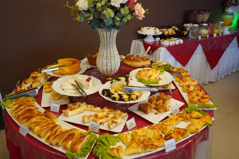 Food & Drinks 4, Pak Suites Hotel, Barreiras
