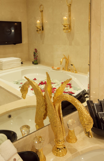 Bathroom 4, Grand Regency Doha Trademark Collection by Wyndham, Doha