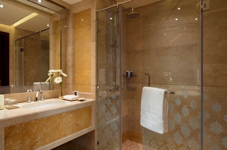 Bathroom 5, Al Najada Doha Hotel by Tivoli, Doha