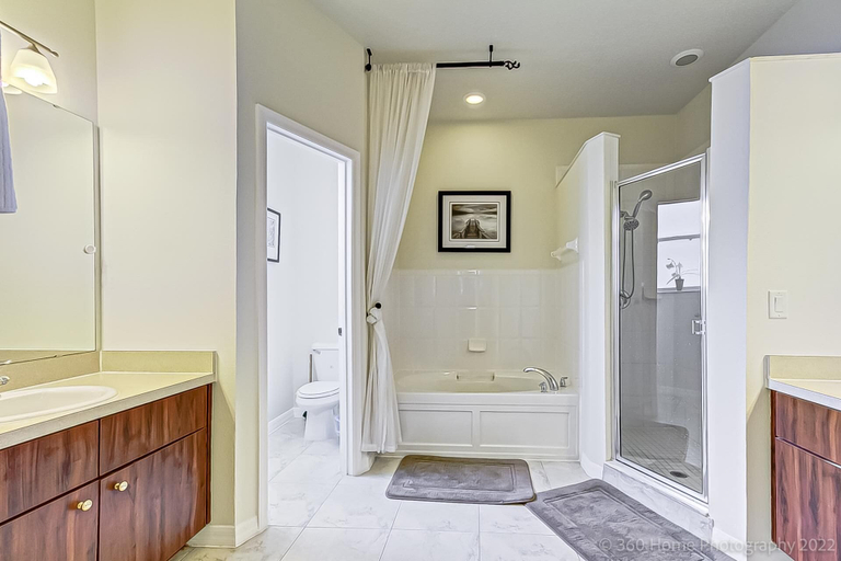Bathroom 4, Gated Community, Private Pool and Game Room Near Disney!!!, Osceola