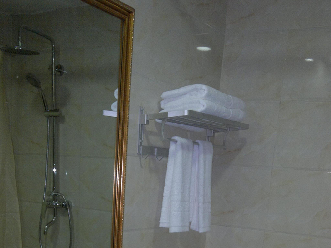 Bathroom 3