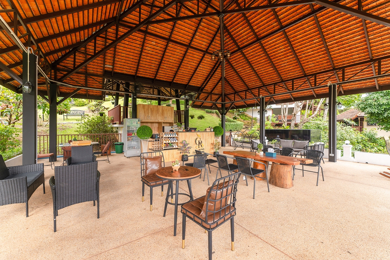 Food & Drinks 4, Guru Resort Chiang Mai, Hang Dong