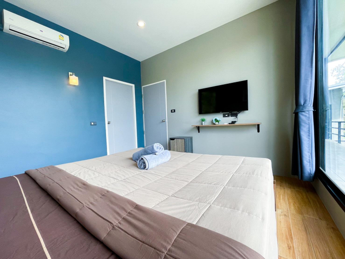 Bedroom 18