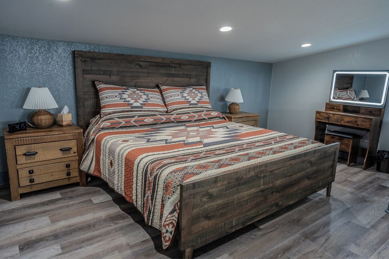 Bedroom 2, Hill Country Guest Houses, Blanco