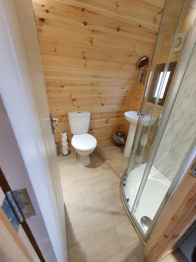 Bathroom 3, Priory Glamping Pods