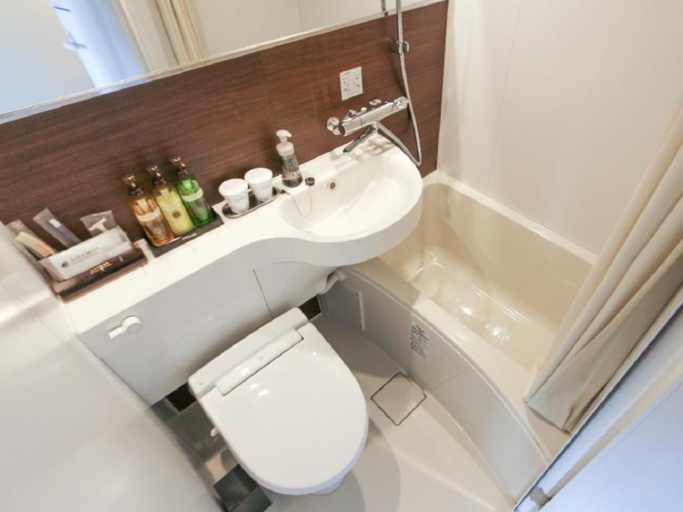 Bathroom 4, HOTEL LiVEMAX AKASAKA, Minato