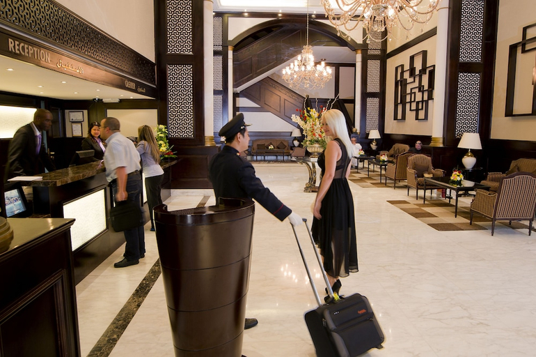 Food & Drinks 4, Carlton Tower Hotel, Dubai