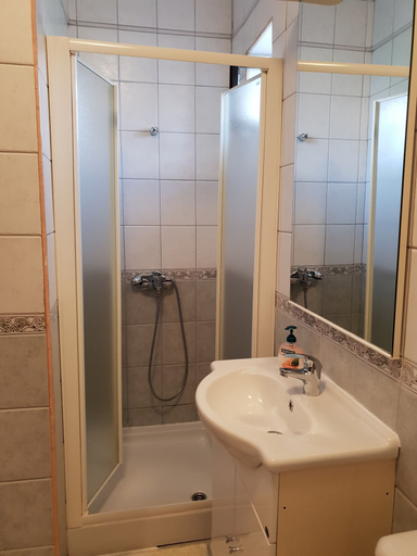 Bathroom 3, Apartment Tereza, Sutivan