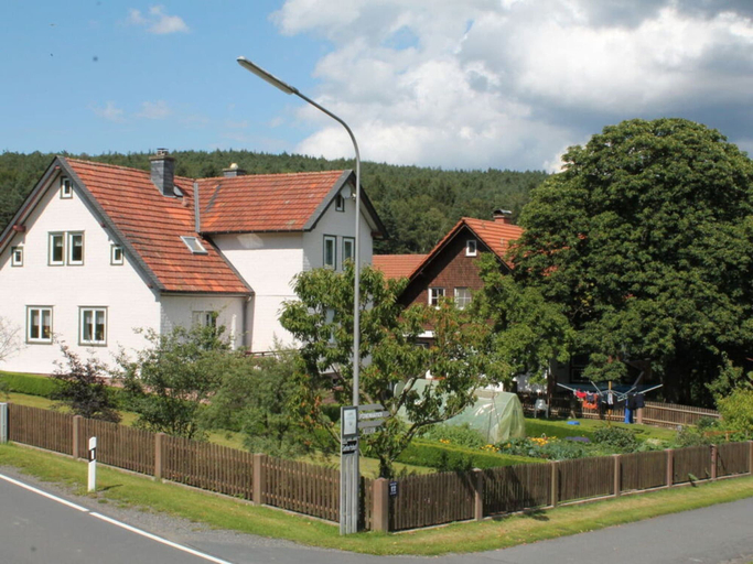 Primary image