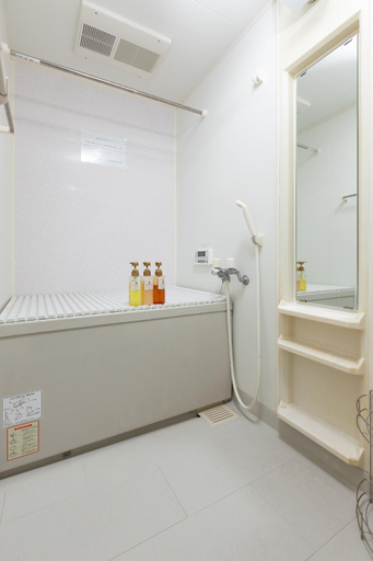 Bathroom 3, ABC guesthouse, Izumisano