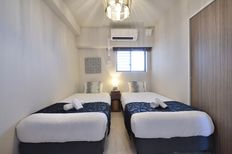 Bedroom 2, Branchera naha akebono premist R65, Naha