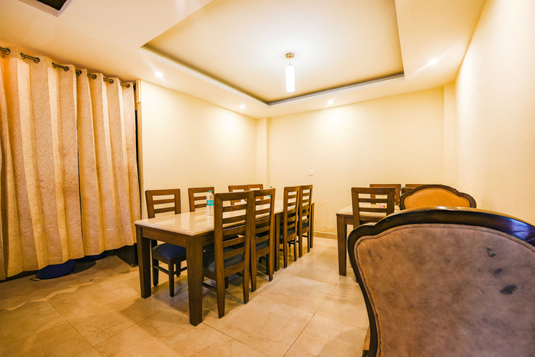 Food & Drinks 4, Fabhotel Cliff Heaven Cottage, Kullu