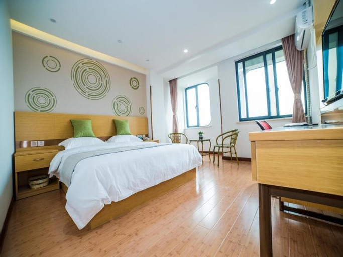Bedroom 2, GreenTree Inn Ningbo District Huashan Road And Huanghe Road Express Hotel, Ningbo