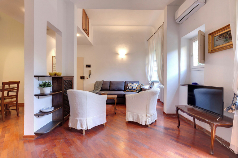 Others 4, Mamo Florence - Geordie Apartment, Florence