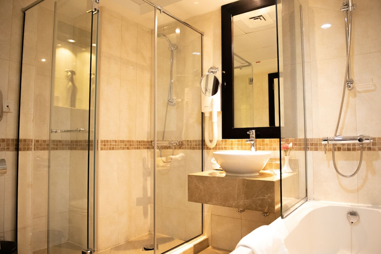 Bathroom 3, Grandeur Hotel Al Barsha, Dubai