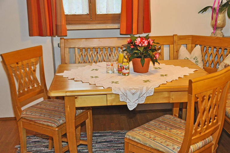 Others 3, Taffenreutherhof, Rosenheim