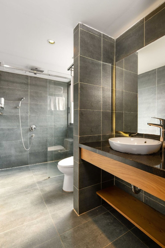Bathroom 4, John Boutique Villa, Da Nang