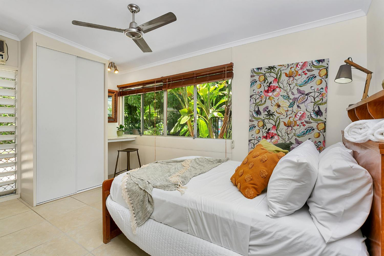 Bedroom 3, Vista Hillview Family Villa, Cairns