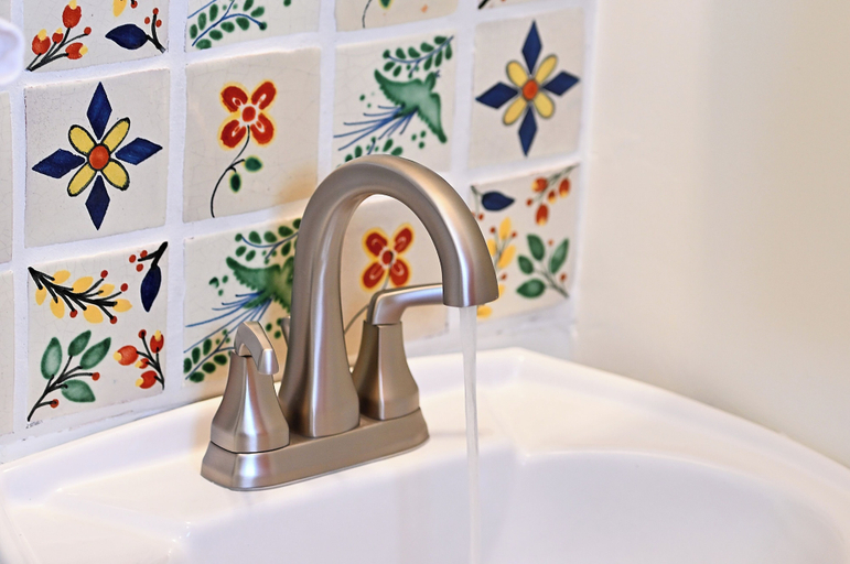 Bathroom 3, Dos Hermanas Compound 7 Casitas Sleeps 22, Santa Fe