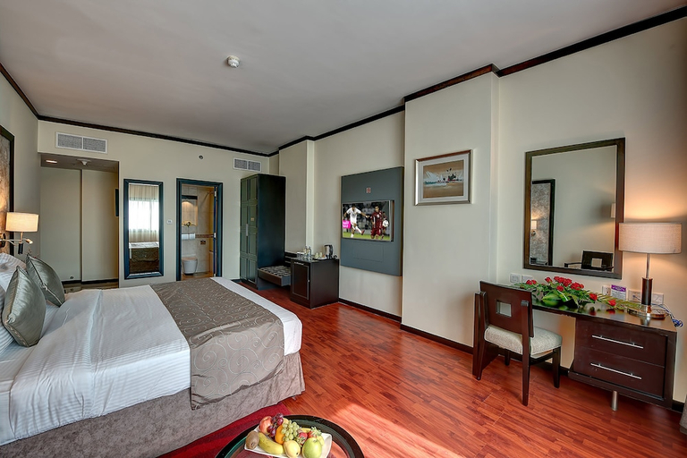 Bedroom 2, Grandeur Hotel Al Barsha, Dubai