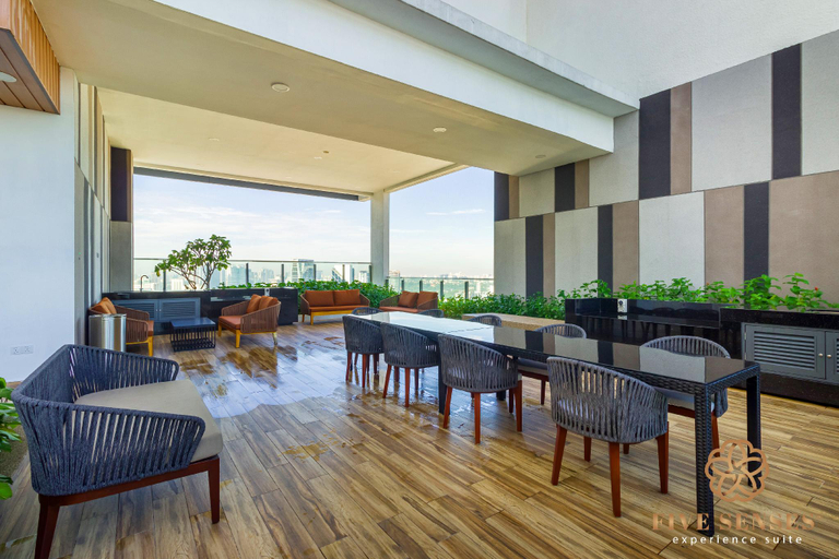 Food & Drinks, The Colony & The Luxe Signature Suites, KLCC, Kuala Lumpur