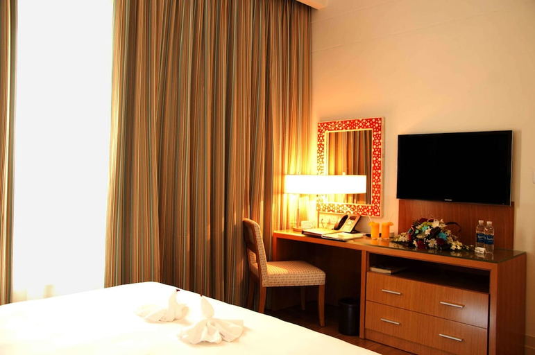 Bedroom 3, Salalah Gardens Hotel Managed by Safir Hotels & Resorts, Salalah