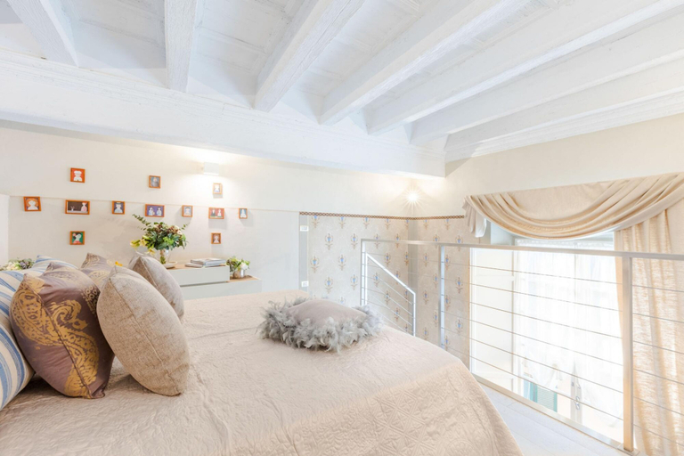 Bedroom 3, The Duke s Room in Lucca, Lucca