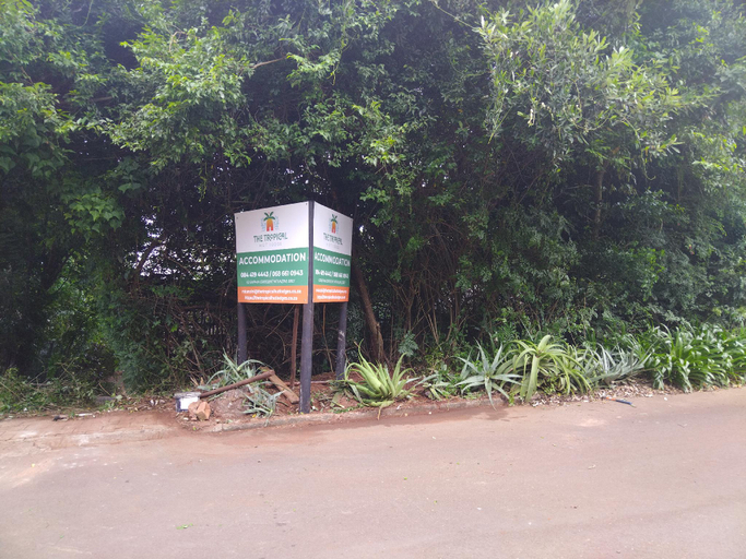 Others 4, The Tropical Hut, Uthungulu