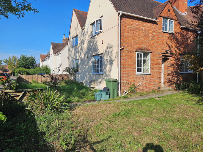 Exterior & Views 2, Central Studios Tennyson Road, Gloucestershire